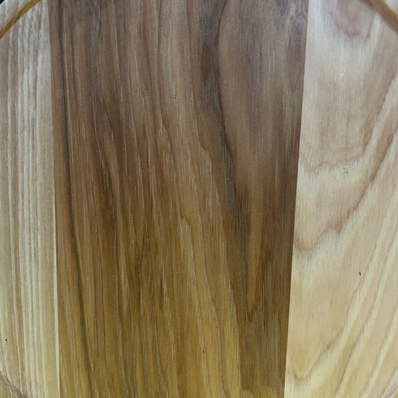 Handcrafted Hickory Wood Turned Round Serving Platter - Picture 3 of 5